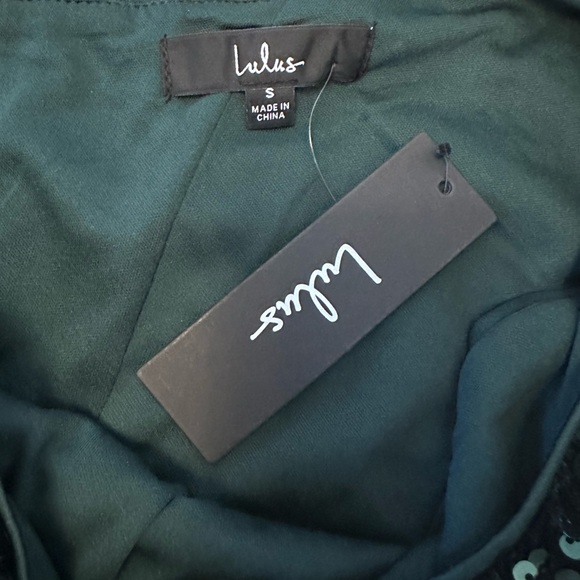 Lulus Endless Luxe Dark Green Sequin Velvet One-Shoulder Mini Dress NWT - Picture 4 of 4